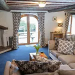 Gelt Cottage, Castle Carrock, Family With 2 Dogs Welcome And Hot Tub 別荘 Castle Carrock