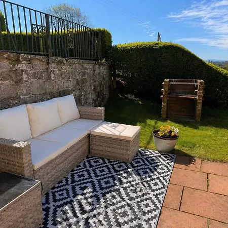 Gelt Cottage, Castle Carrock, Family With 2 Dogs Welcome And Hot Tub Castle Carrock